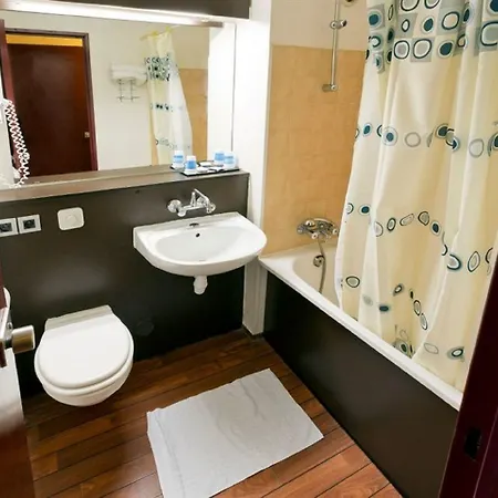 Ibis Styles Paris Hippodrome De Vincennes Hotel Joinville-le-Pont