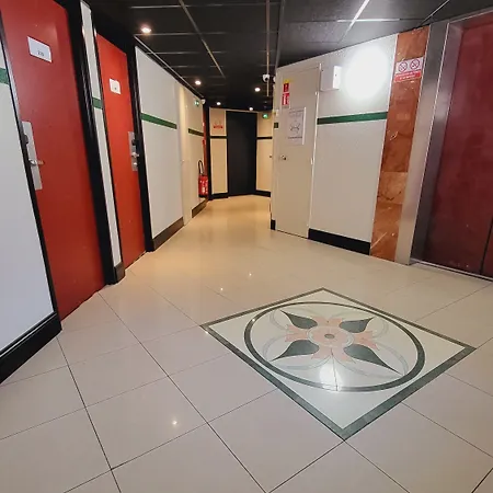 Ibis Styles Paris Hippodrome De Vincennes Otel Joinville-le-Pont