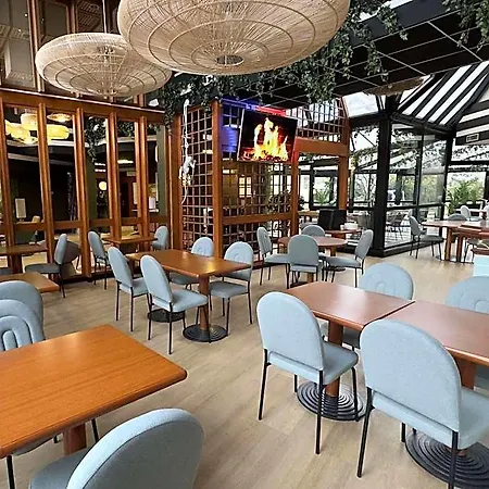 Отель Ibis Styles Paris Hippodrome De Vincennes