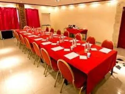 Ibis Styles Paris Hippodrome De Vincennes 3* Joinville-le-Pont