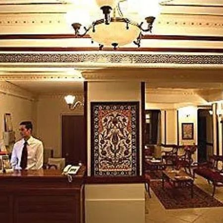 Отель Ibis Styles Paris Hippodrome De Vincennes Жуанвиль