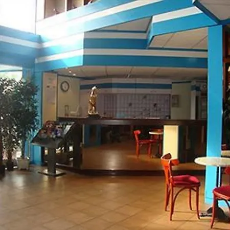Hotel Ibis Styles Paris Hippodrome De Vincennes 3*