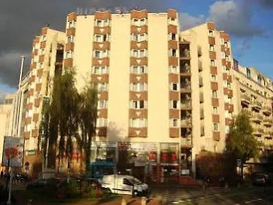 Ibis Styles Paris Hippodrome De Vincennes Otel 3*